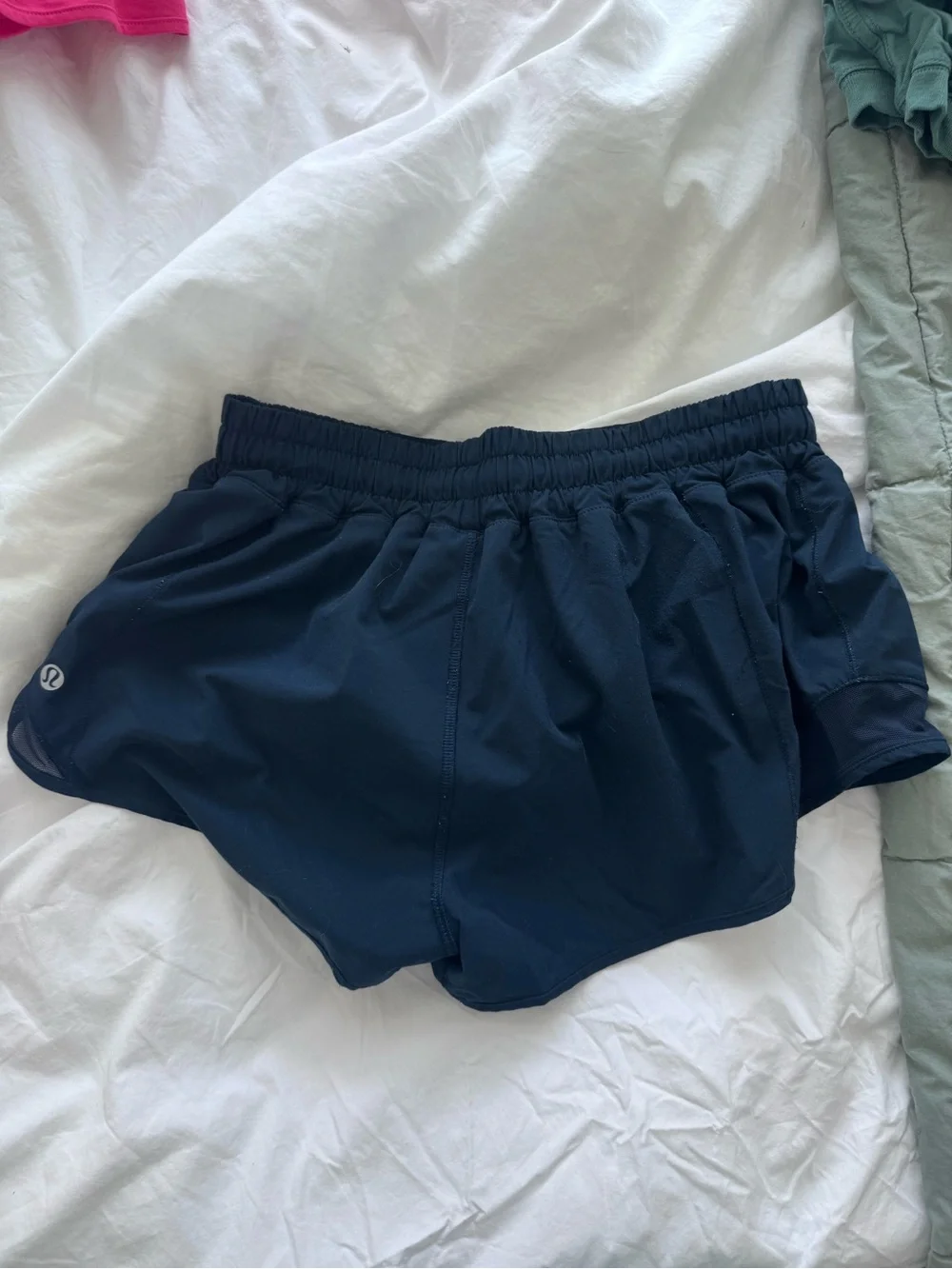 Lululemon Hotty Hot Low-Rise Lined Short 2.5” in True Navy